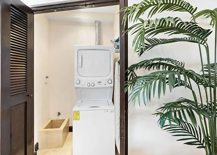 Сasa de vacaciones Stylish Beach-themed With Two Bedrooms And Lovely Ocean Views *
